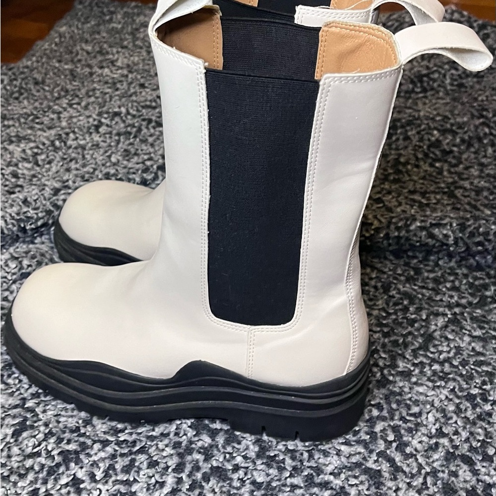 Women’s boots